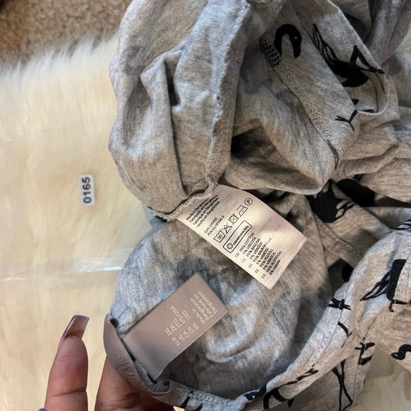 Cute gray H&M bird print tank 2xl 0165 - Picture 2 of 2